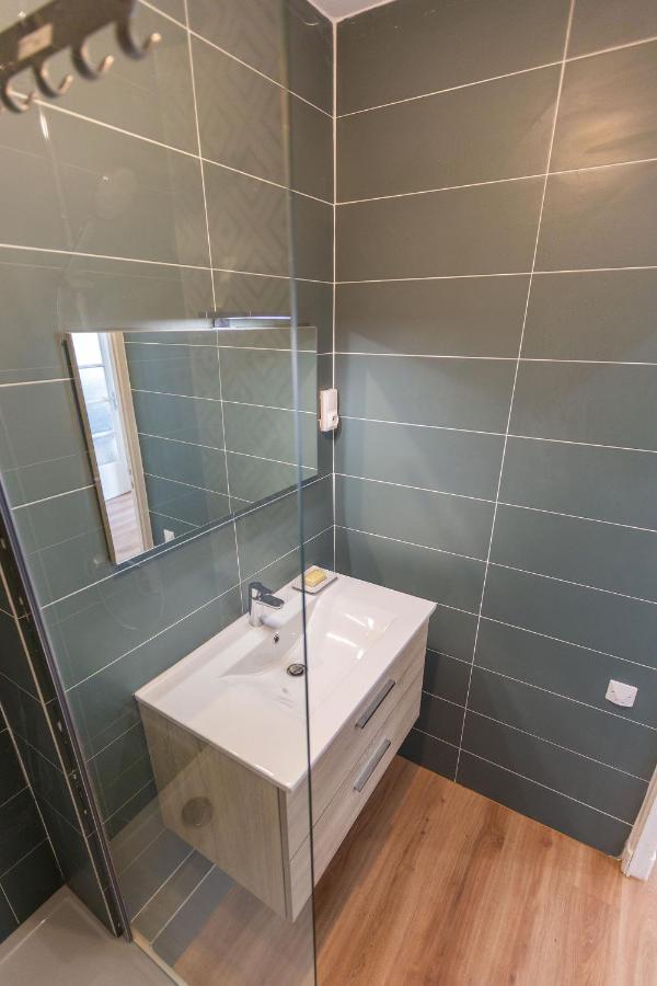 Apparthotel T3 Epicservices Saint-Charles Марсилия Екстериор снимка